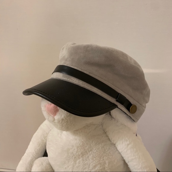 Some hats for sale! Don’t miss them! - Picture 3 of 11